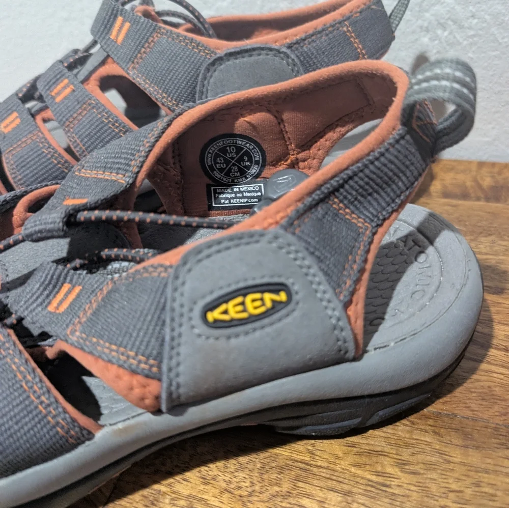 Keen Men's Newport H2 Sandal EUC Like‎ New Size 10